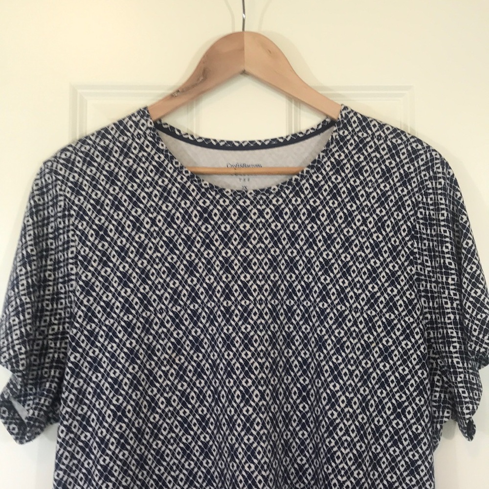 Croft & Barrow blue print short sleeve classic tee